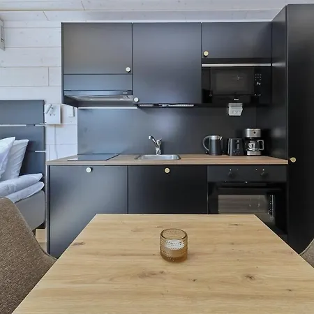 Visit Pyhae G - Valkea Homes